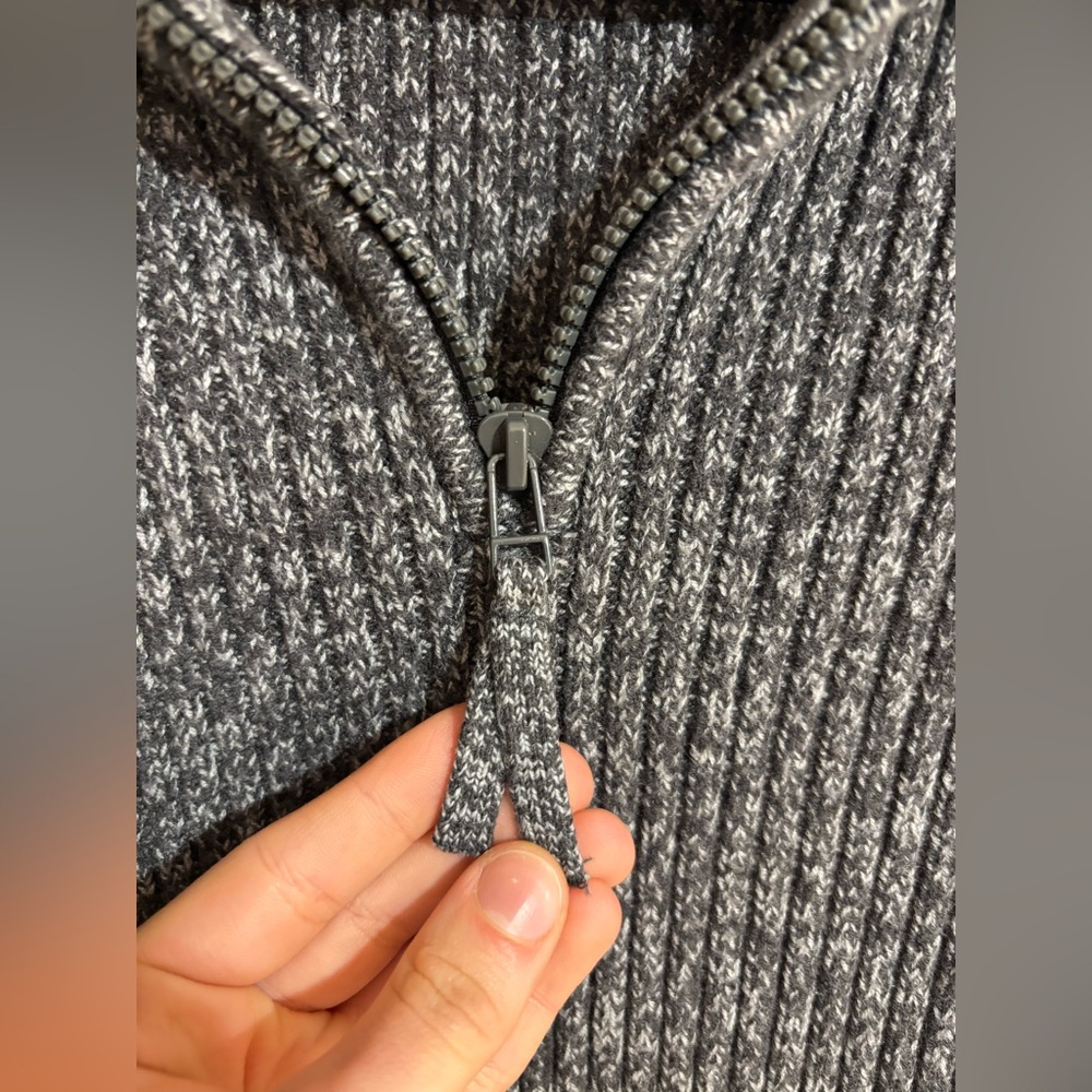 NWOT Aerie Quarter Zip Knit Ribbed Grey Soft Cozy Cropped Sweater Size Medium - Picture 3 of 7